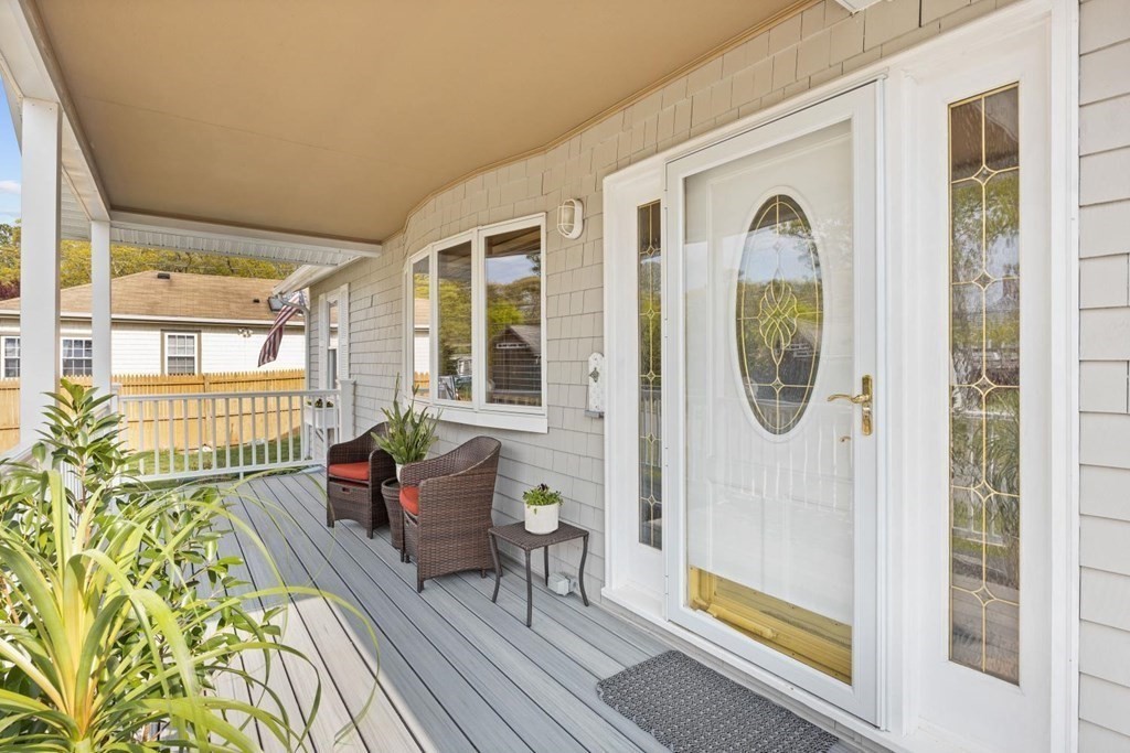 7 Glendale Road Wareham, MA 02558 - Photo 30 of 33 a living room with furniture and a window