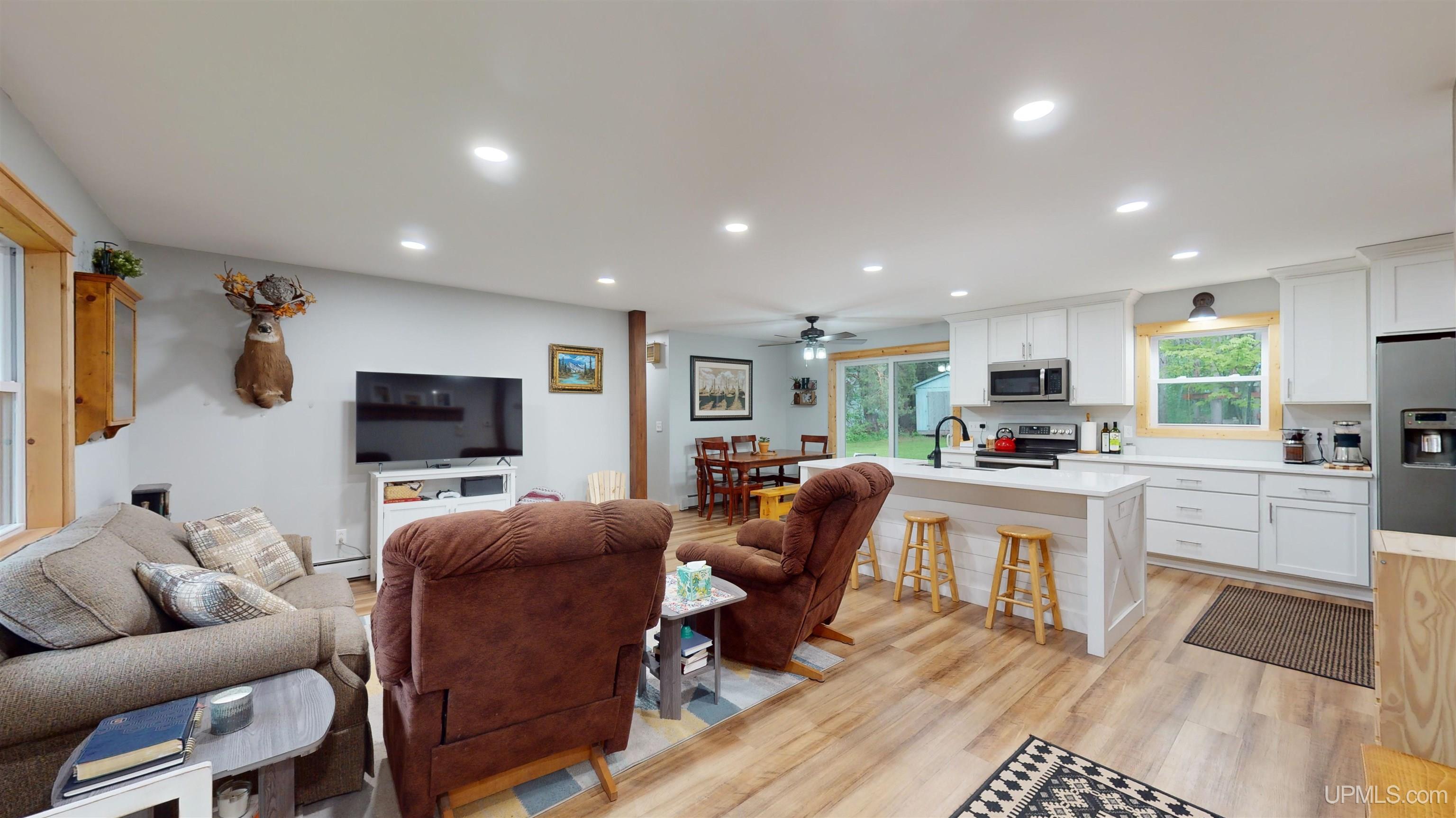 16589 Liminga Road Houghton, MI 49931 - Photo 3 of 55