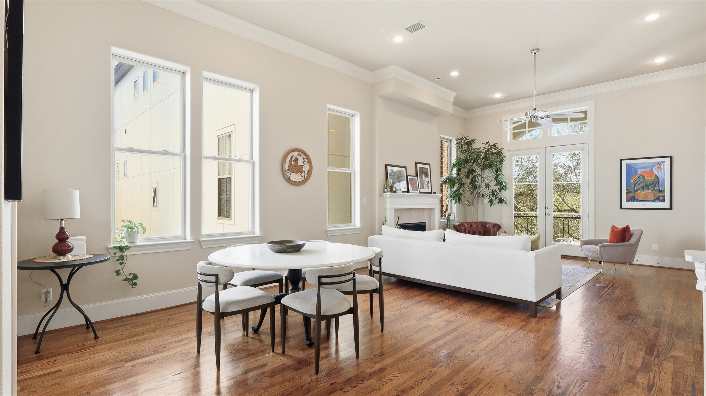 704 Paige Street Houston, TX 77003 - Photo 11 of 41 a living room with furniture and wooden floor