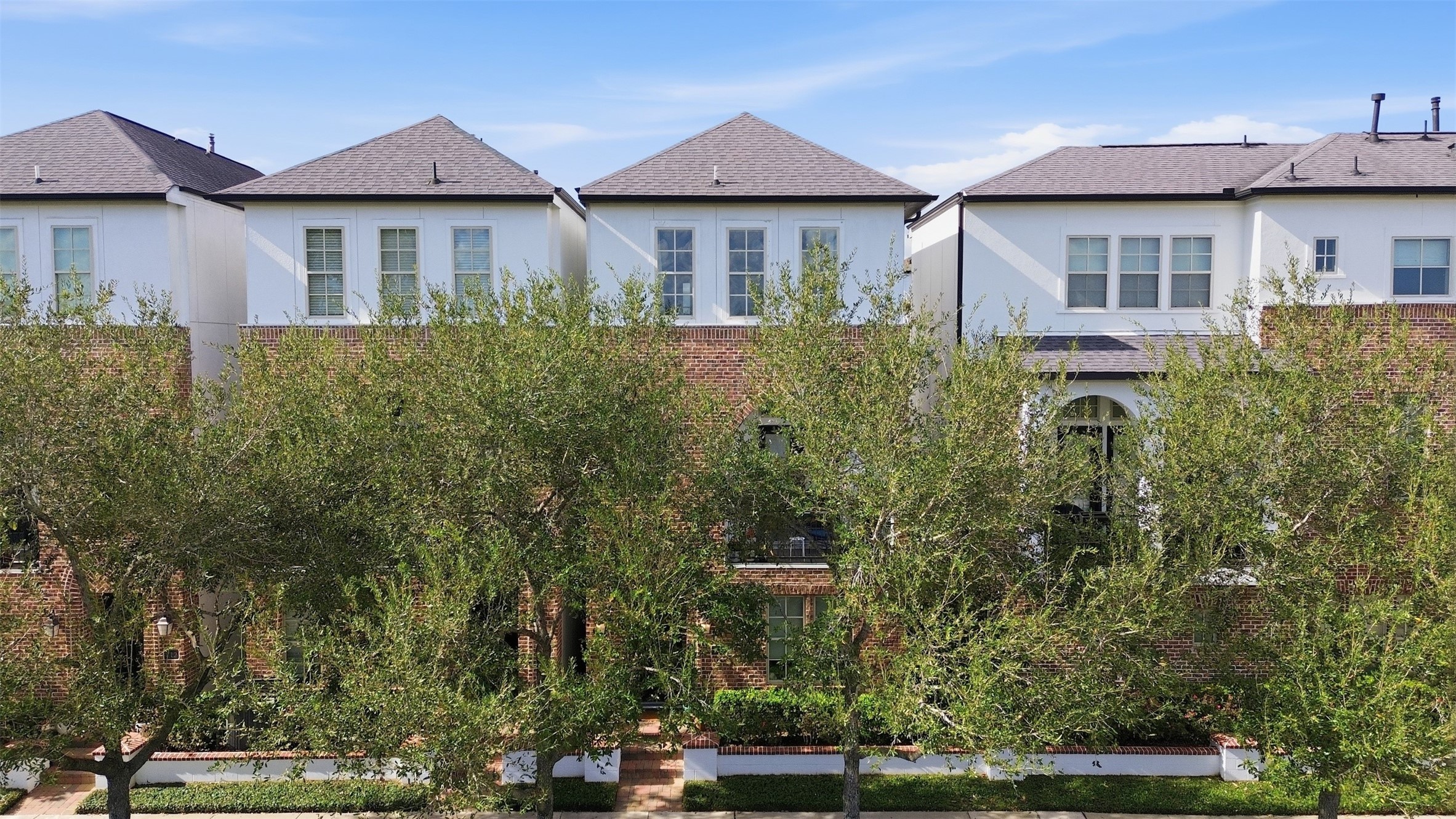 704 Paige Street Houston, TX 77003 - Photo 35 of 41 front view of a house with a yard