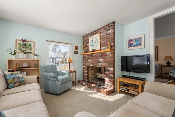 $1,649,000 | 108 Glen Avenue, Unit 108, Newton, MA 02459