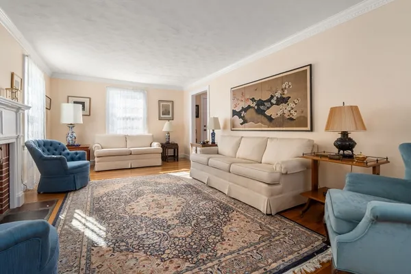 $1,649,000 | 108 Glen Avenue, Unit 108, Newton, MA 02459
