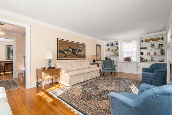 $1,649,000 | 108 Glen Avenue, Unit 108, Newton, MA 02459