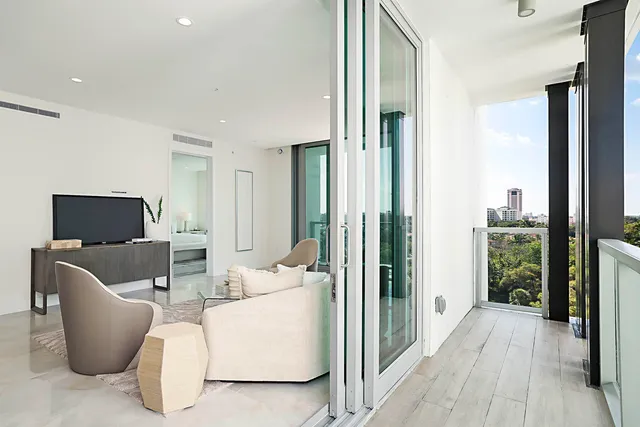 $20,500 | 485 East Royal Palm Road, Unit 804, Boca Raton, FL 33432