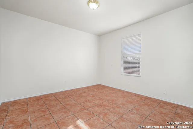 $1,000 | 212 Bynum Avenue, Unit 2, San Antonio, TX 78211