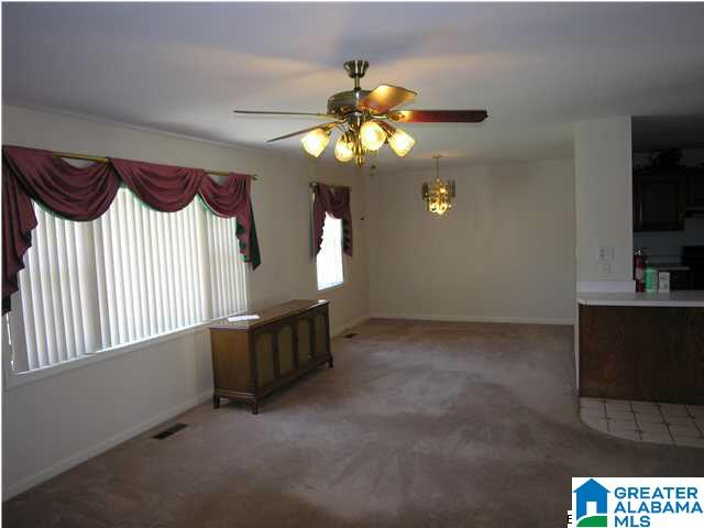 548 Edgeknoll Drive Birmingham, AL 35209 - Photo 10 of 17