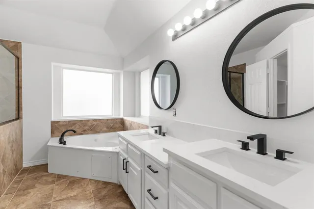 $2,600 | 4824 Spanish Moss Drive, McKinney, TX 75070