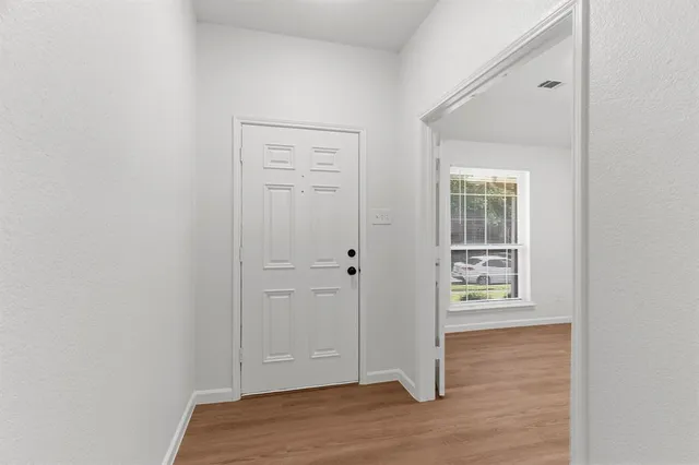 $2,600 | 4824 Spanish Moss Drive, McKinney, TX 75070