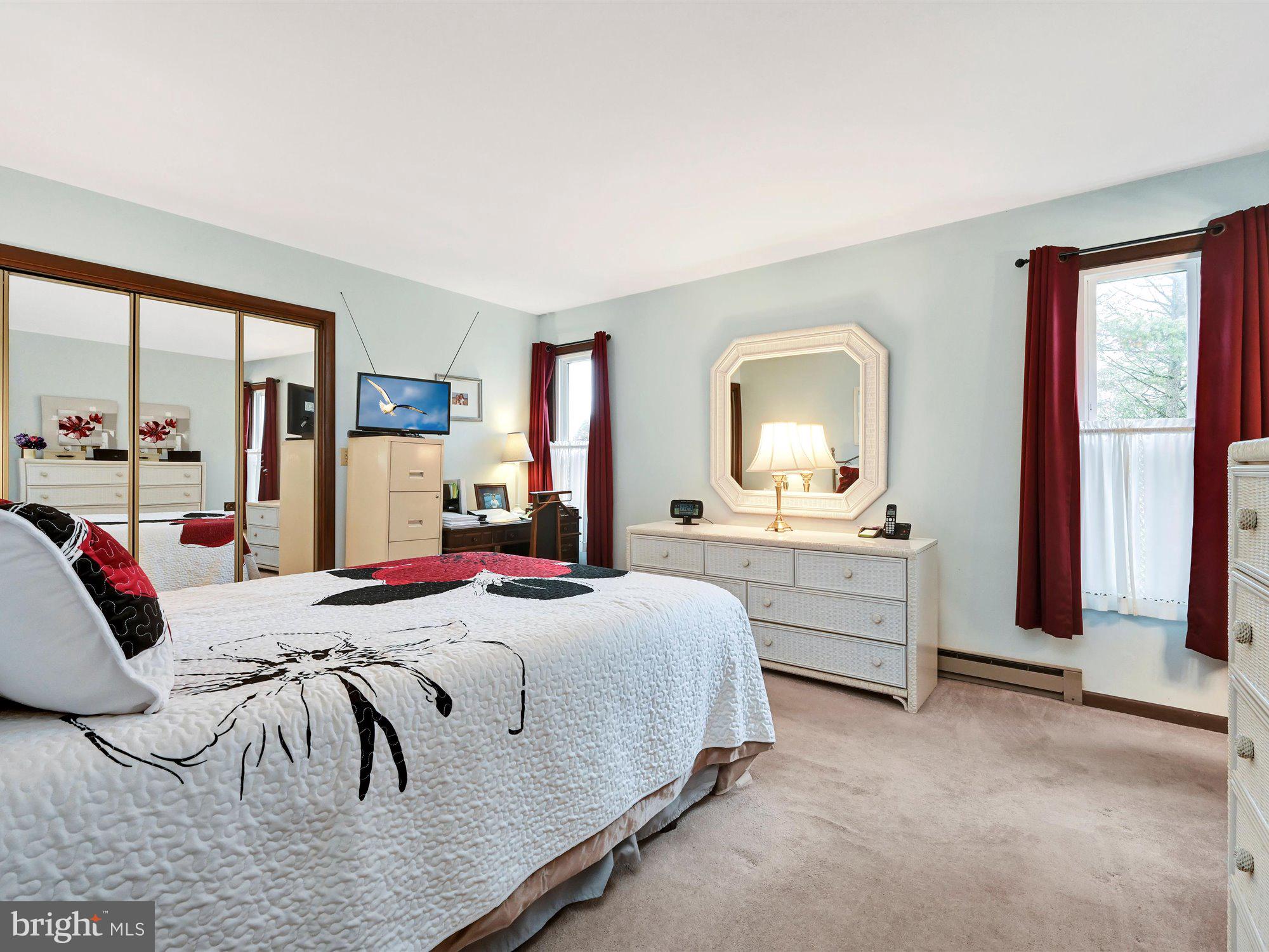 607 Ridgeview Road South Elizabethtown, PA 17022 - Photo 19 of 28 Primary Bedroom