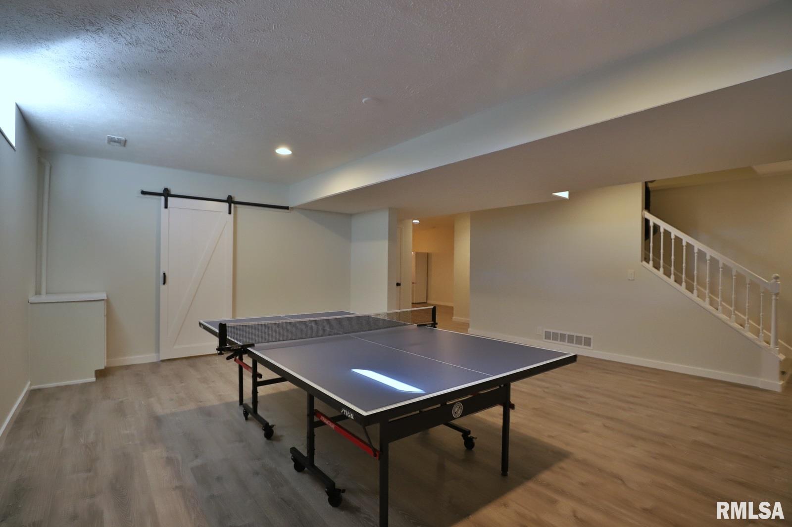 8020 North Radnor Road Peoria, IL 61614 - Photo 12 of 46 Gallery Image 12