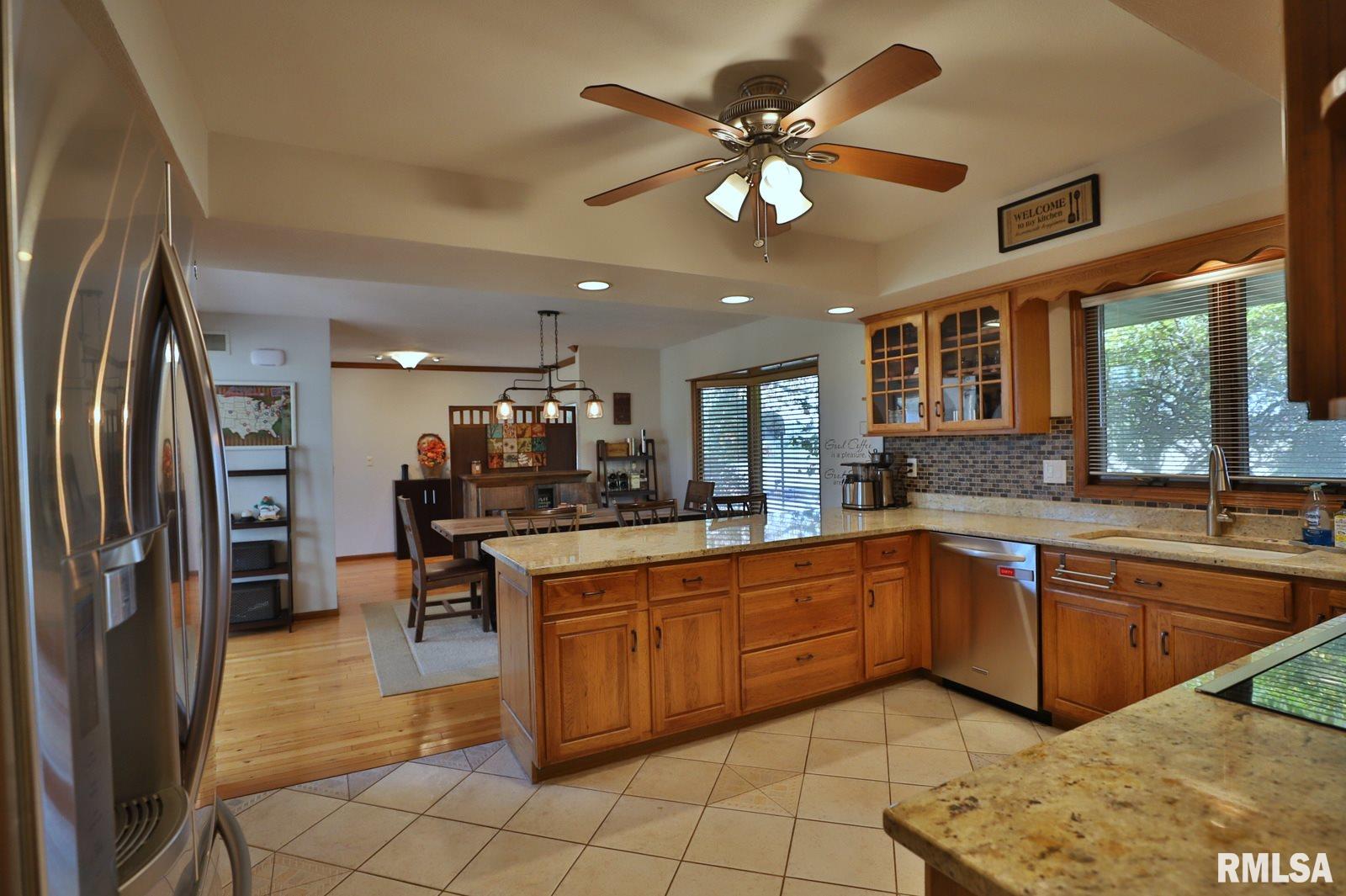 8020 North Radnor Road Peoria, IL 61614 - Photo 27 of 46 Gallery Image 27
