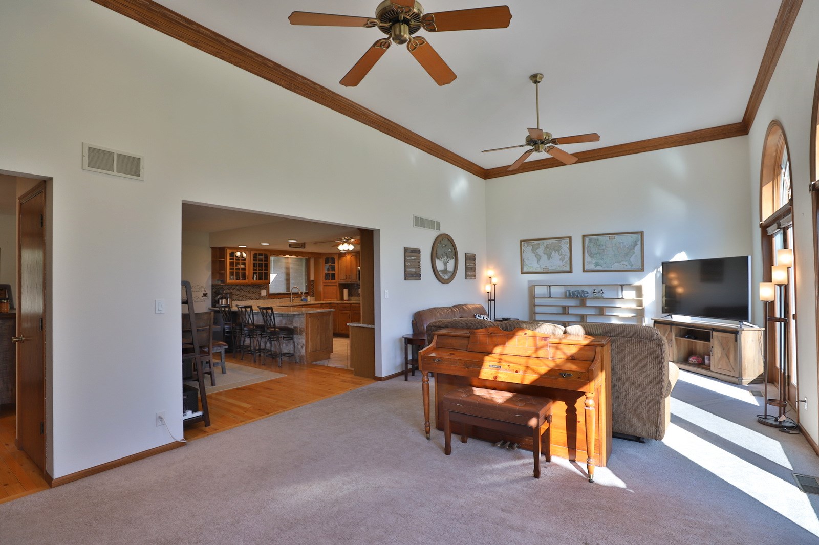 8020 North Radnor Road Peoria, IL 61614 - Photo 33 of 46 Gallery Image 33