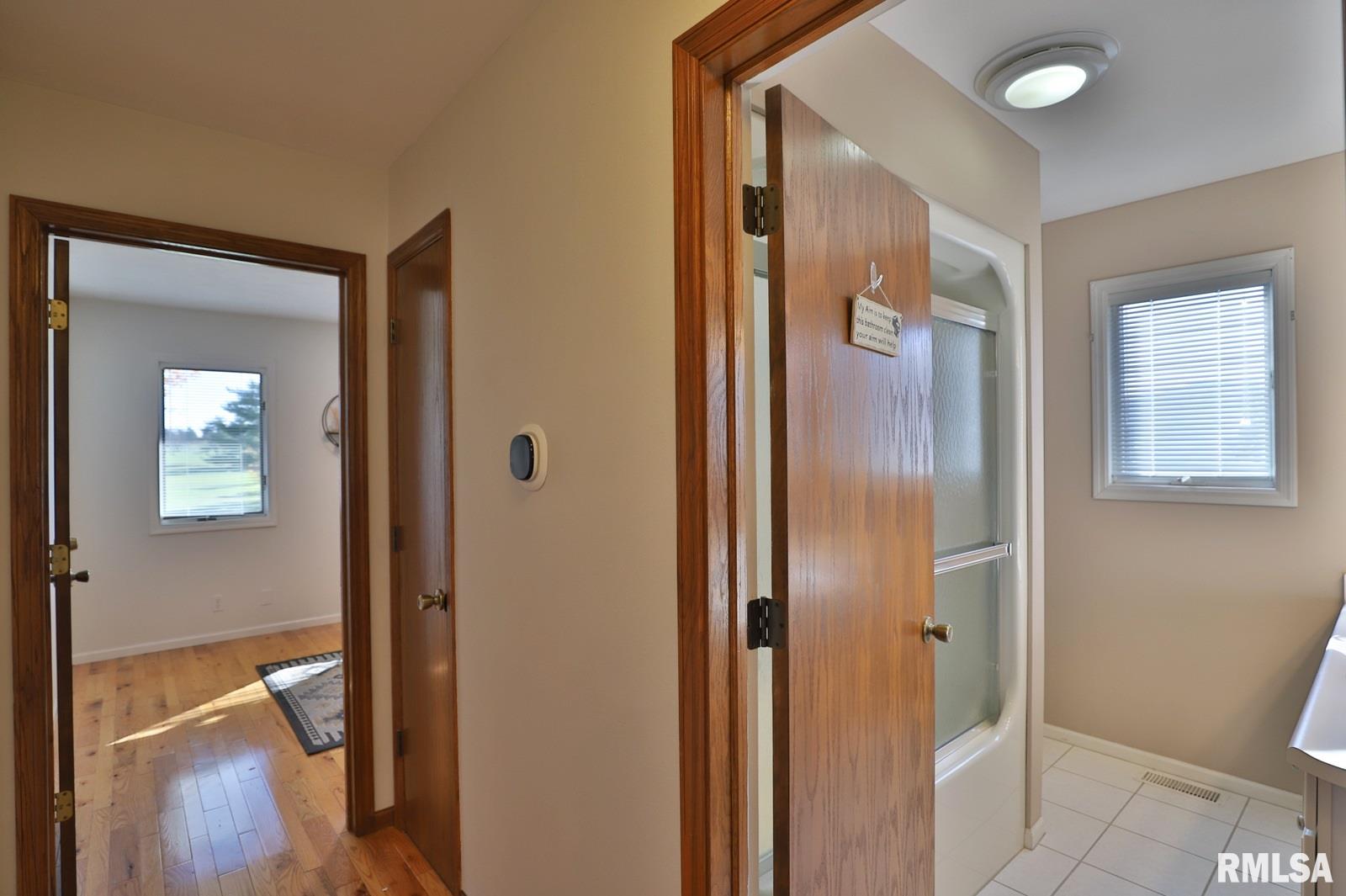8020 North Radnor Road Peoria, IL 61614 - Photo 36 of 46 Gallery Image 36