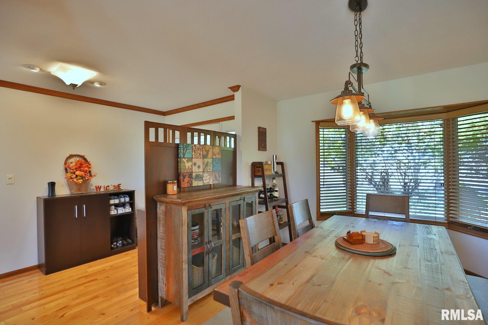 8020 North Radnor Road Peoria, IL 61614 - Photo 9 of 46 Gallery Image 9