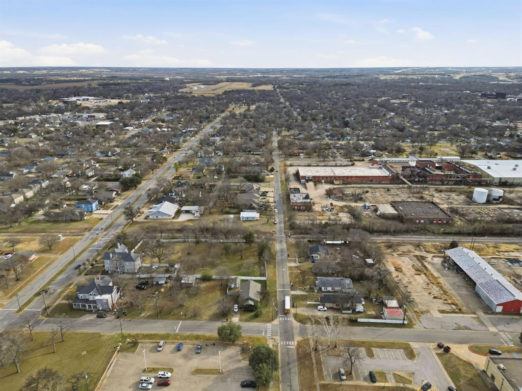 514 North Lee Street Sherman, TX 75090 - Photo 7 of 18 an aerial view of residential building with parking space