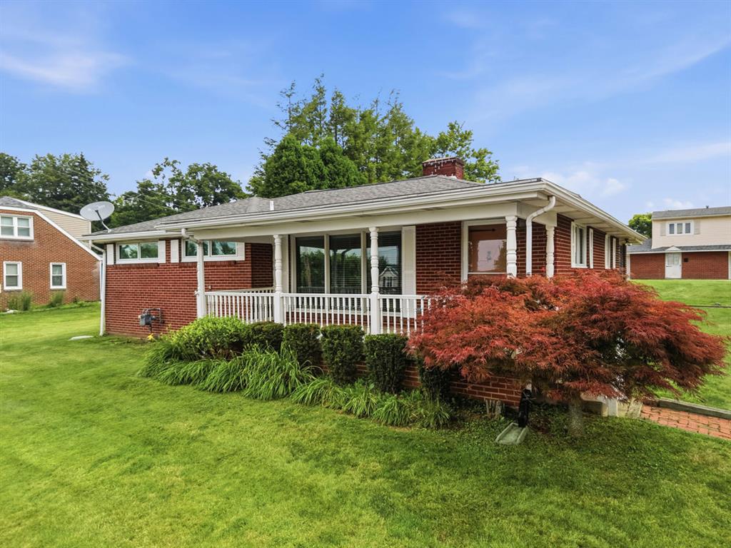 2913 Conway Wallrose Road Baden, PA 15005 - Photo 2 of 46
