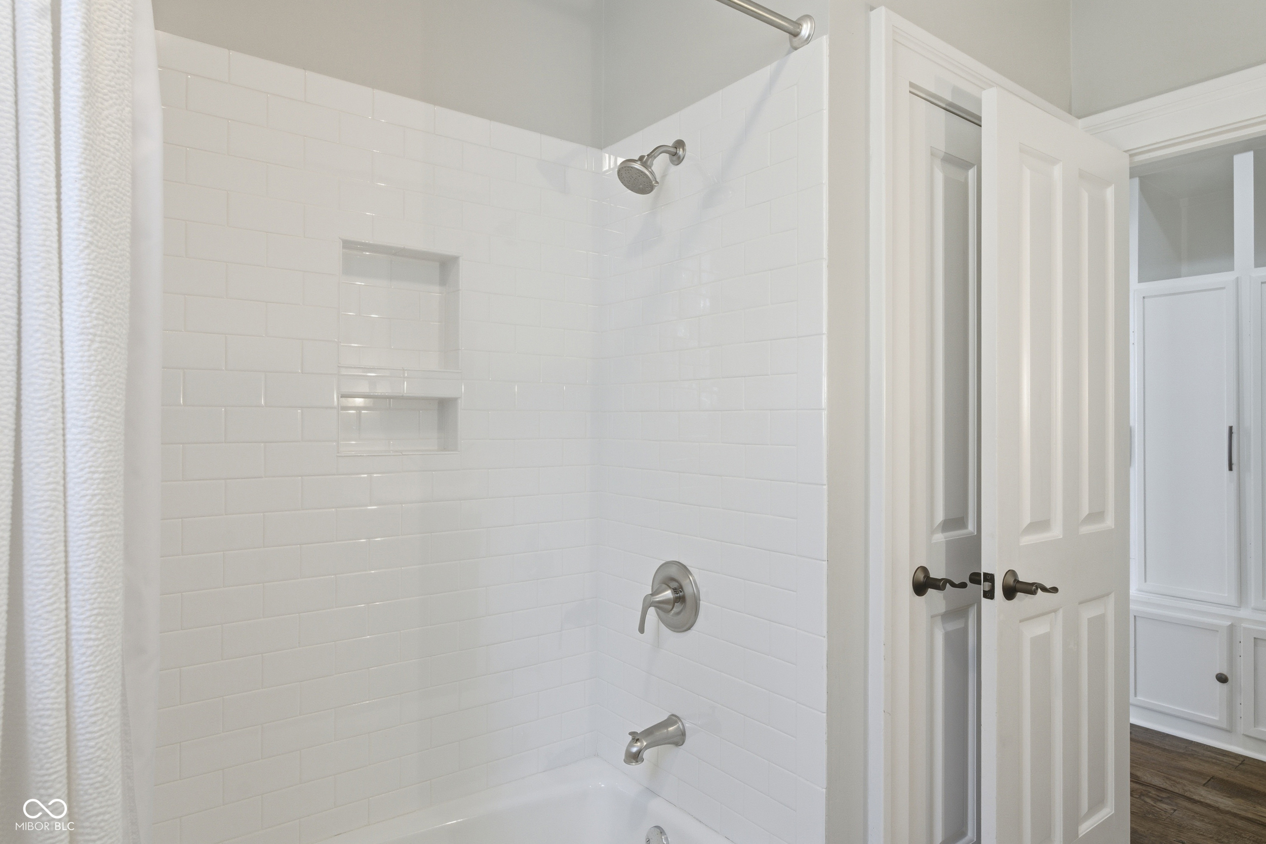 13725 Smokey Ridge Trace Carmel, IN 46033 - Photo 27 of 67