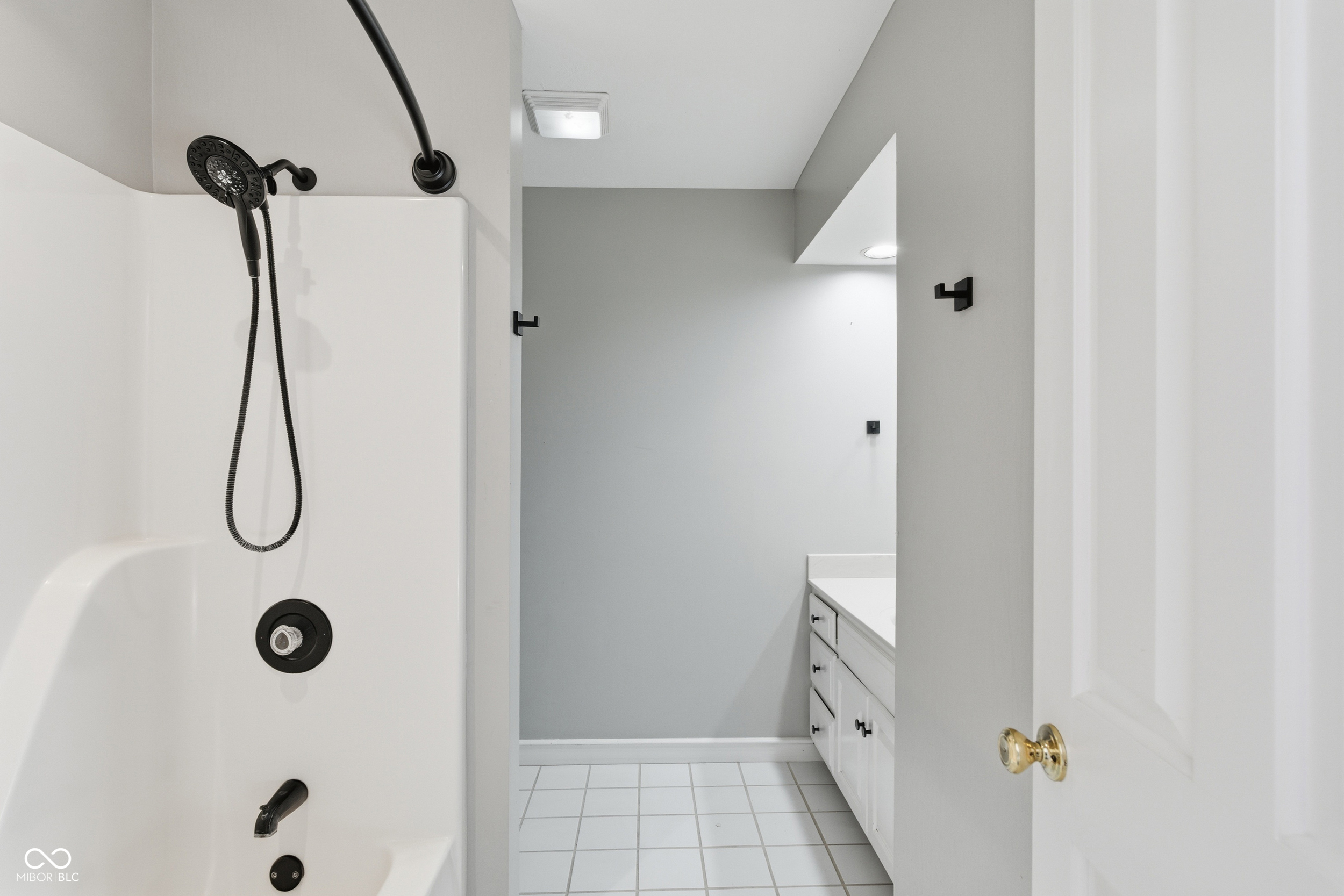 13725 Smokey Ridge Trace Carmel, IN 46033 - Photo 38 of 67