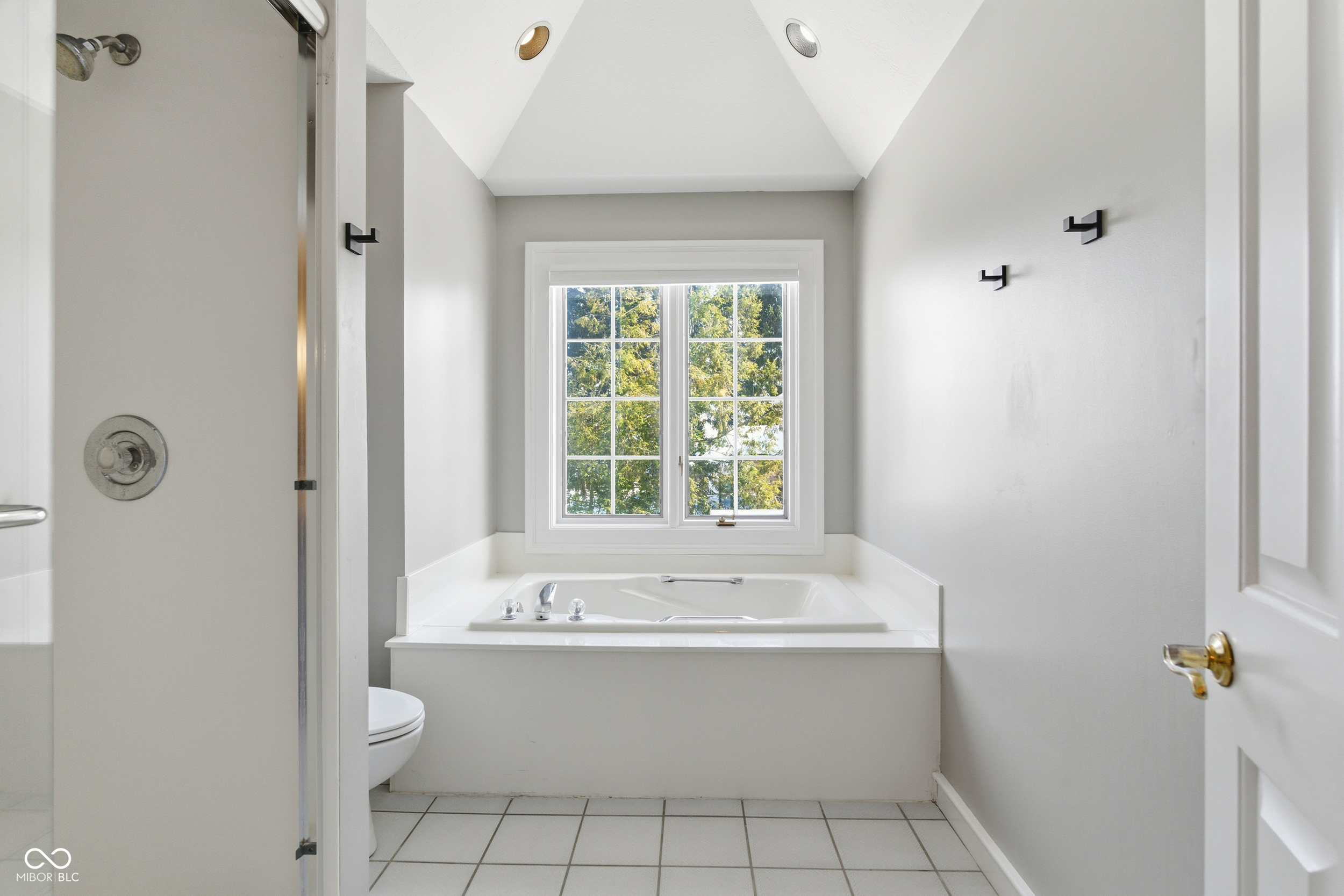 13725 Smokey Ridge Trace Carmel, IN 46033 - Photo 44 of 67