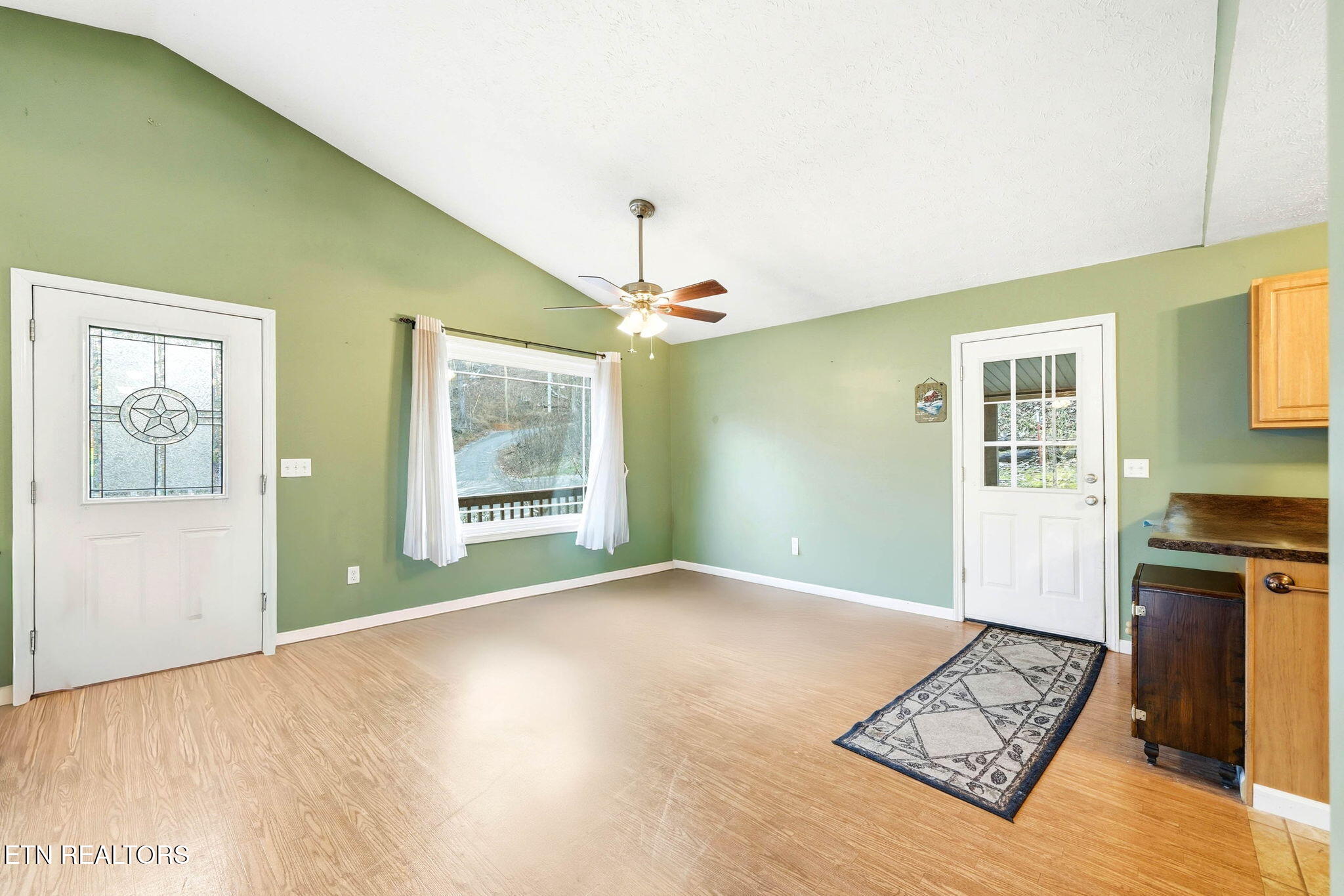 320 Muscadine Court Sevierville, TN 37876 - Photo 13 of 55 36-web-or-mls-320 muscadine-6