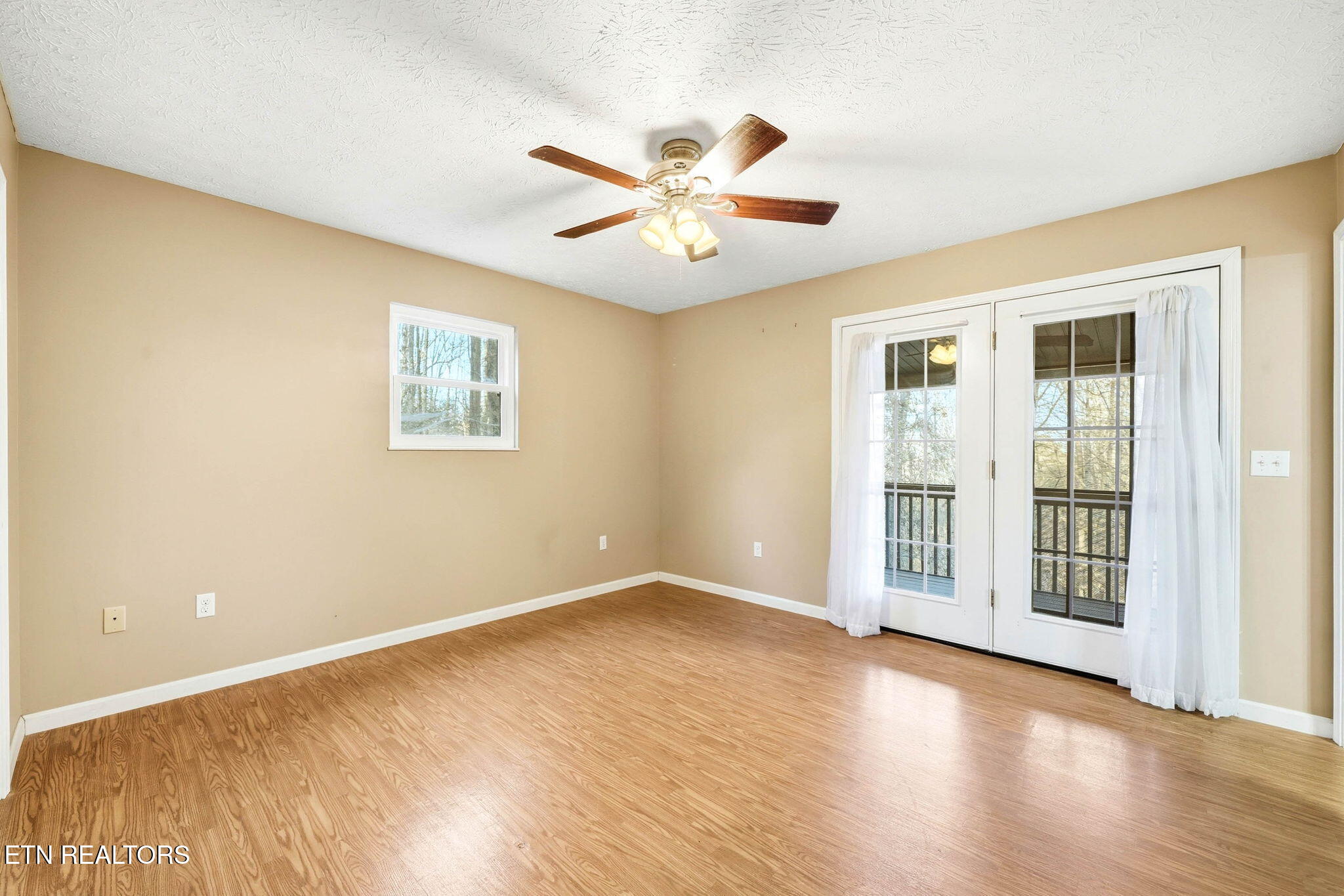 320 Muscadine Court Sevierville, TN 37876 - Photo 22 of 55 10-web-or-mls-320 muscadine-15