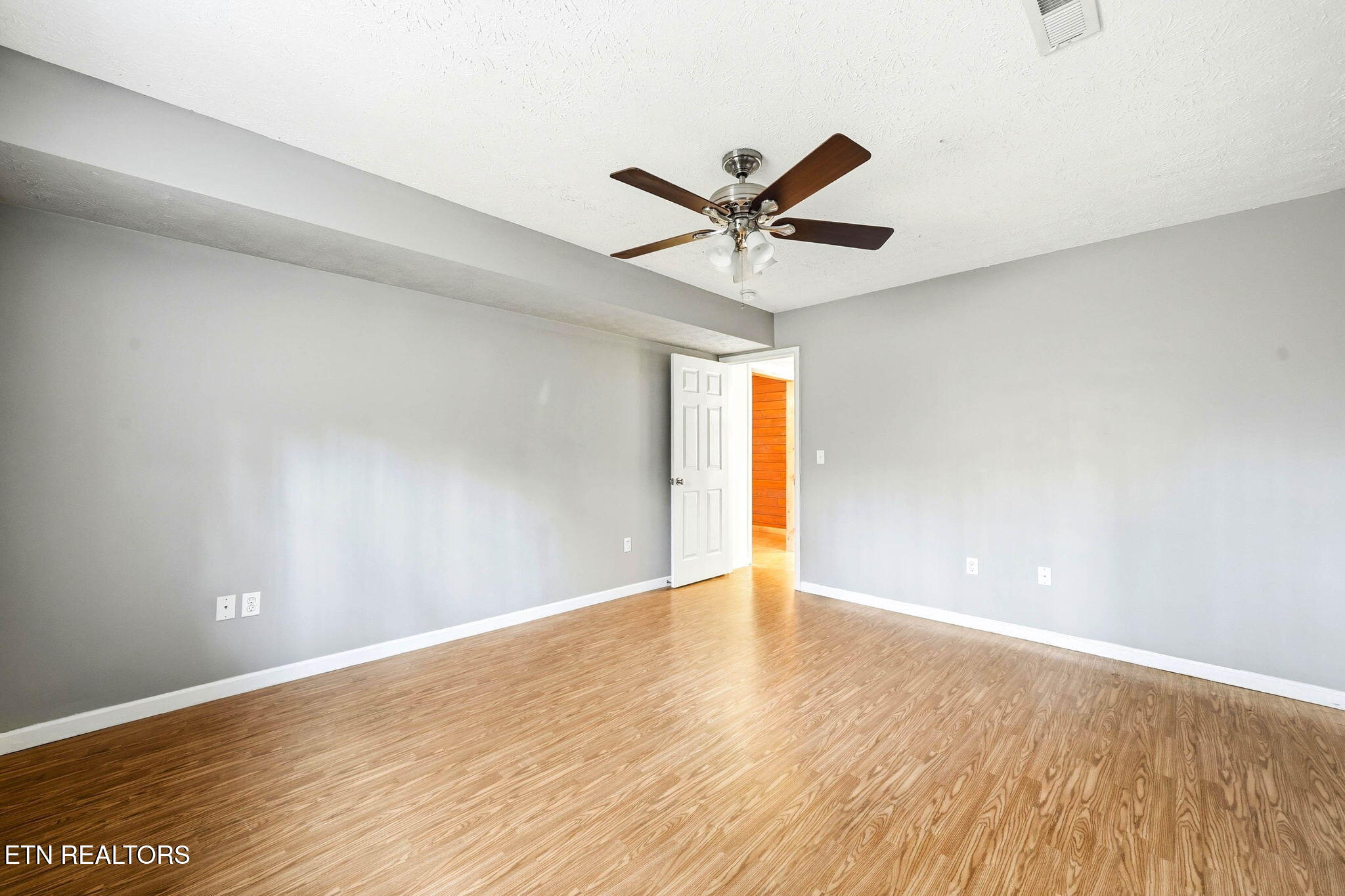 320 Muscadine Court Sevierville, TN 37876 - Photo 28 of 55 16-web-or-mls-320 muscadine-20