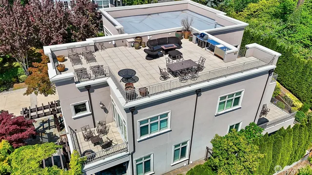 $5,180,000 | 9820 Northeast 16th Street, Bellevue, WA 98004