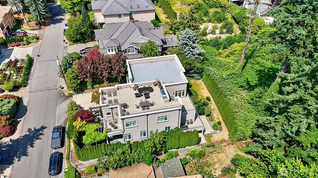 $5,180,000 | 9820 Northeast 16th Street, Bellevue, WA 98004