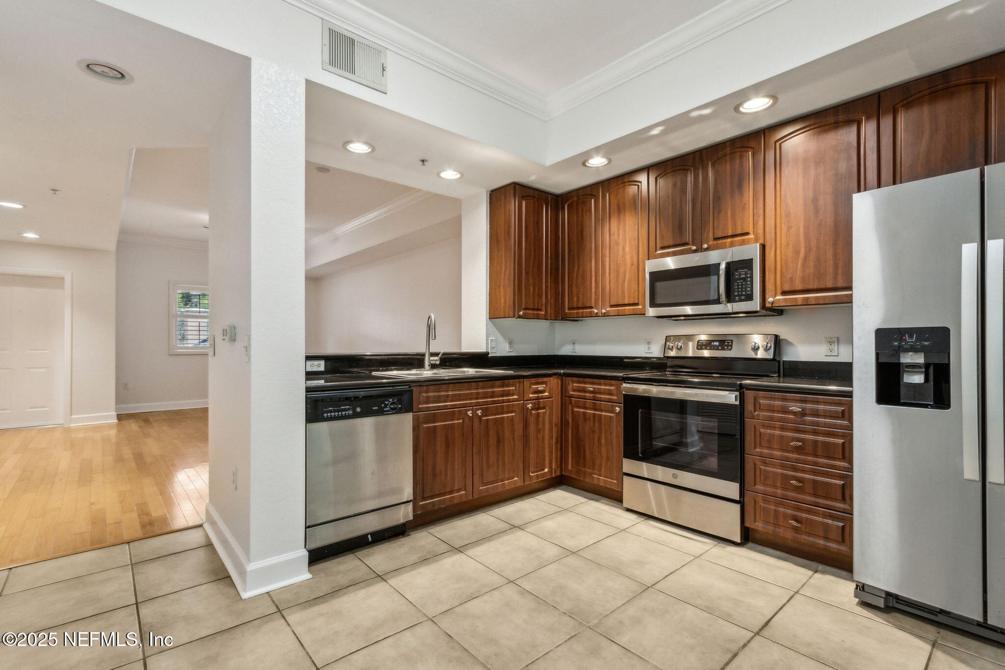 9745 Touchton Road, Unit 903 Jacksonville, FL 32246 - Photo 1 of 40 Kitchen