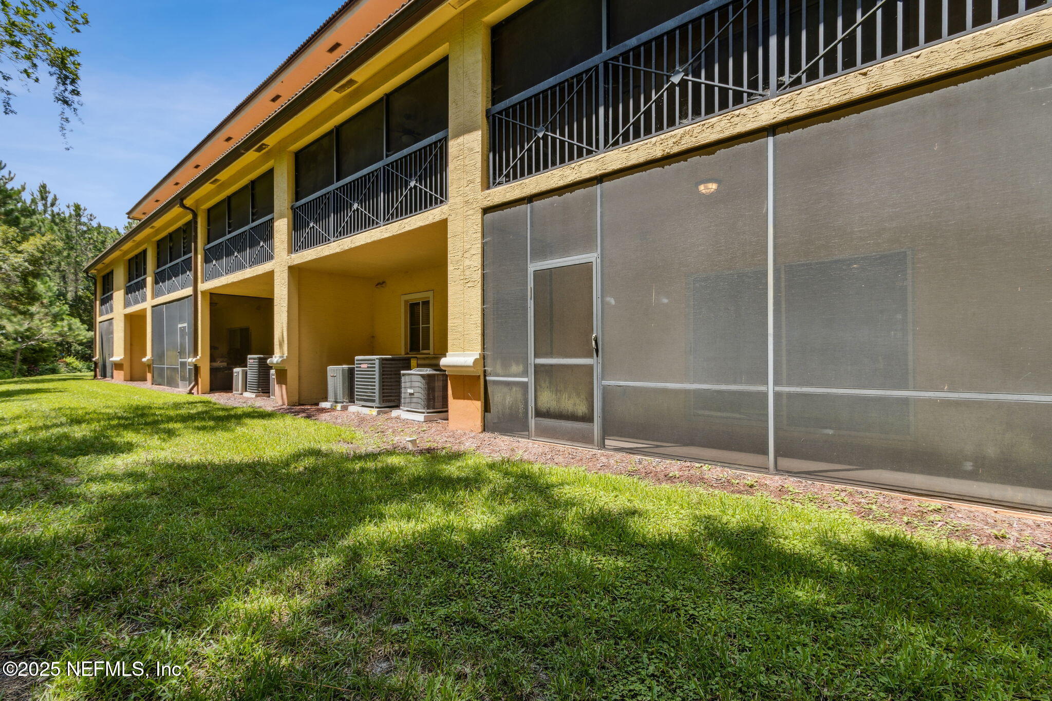 9745 Touchton Road, Unit 903 Jacksonville, FL 32246 - Photo 26 of 40 Rear