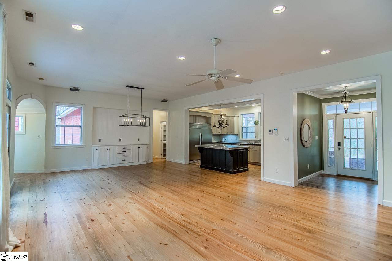 1482 Price House Road Roebuck, SC 29376 - Photo 5 of 49