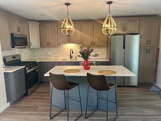 $479,900 | 9 Riverbank Circle, Unit 9, Haverhill, MA 01835