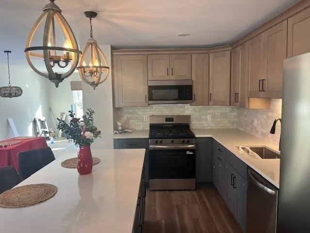 $479,900 | 9 Riverbank Circle, Unit 9, Haverhill, MA 01835