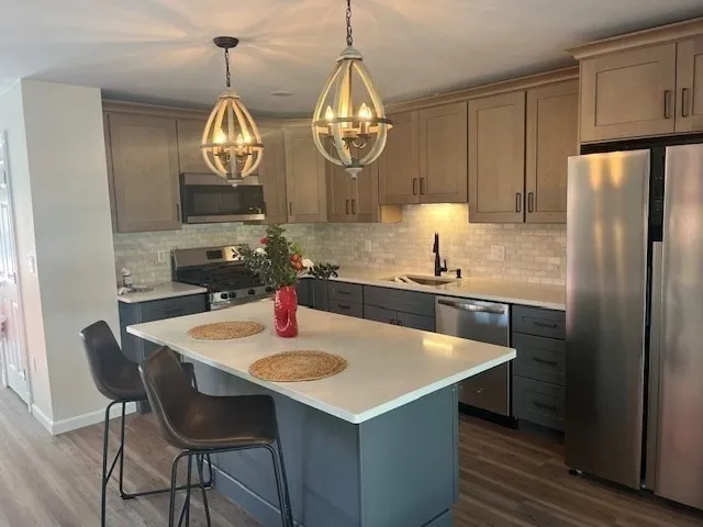 $479,900 | 9 Riverbank Circle, Unit 9, Haverhill, MA 01835