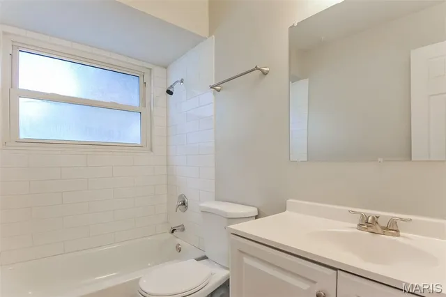 $1,680 | 330 Moule Drive, Florissant, MO 63031