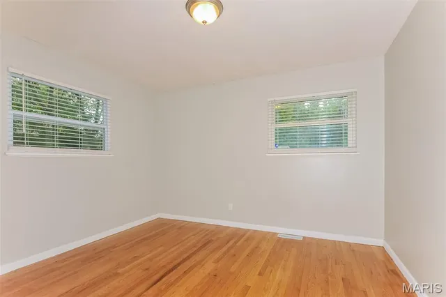 $1,680 | 330 Moule Drive, Florissant, MO 63031