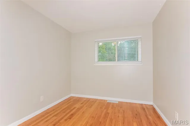 $1,680 | 330 Moule Drive, Florissant, MO 63031