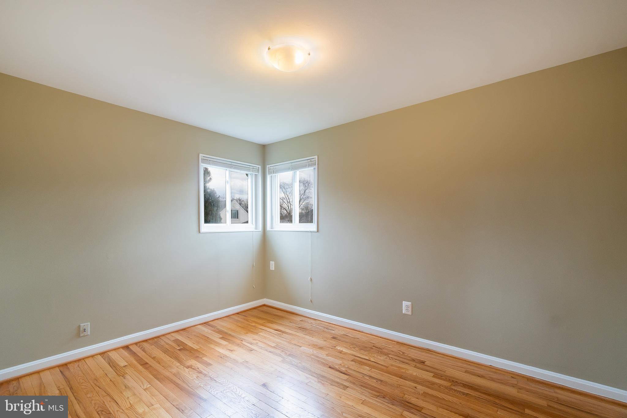 5929 Camberly Avenue Springfield, VA 22150 - Photo 16 of 36
