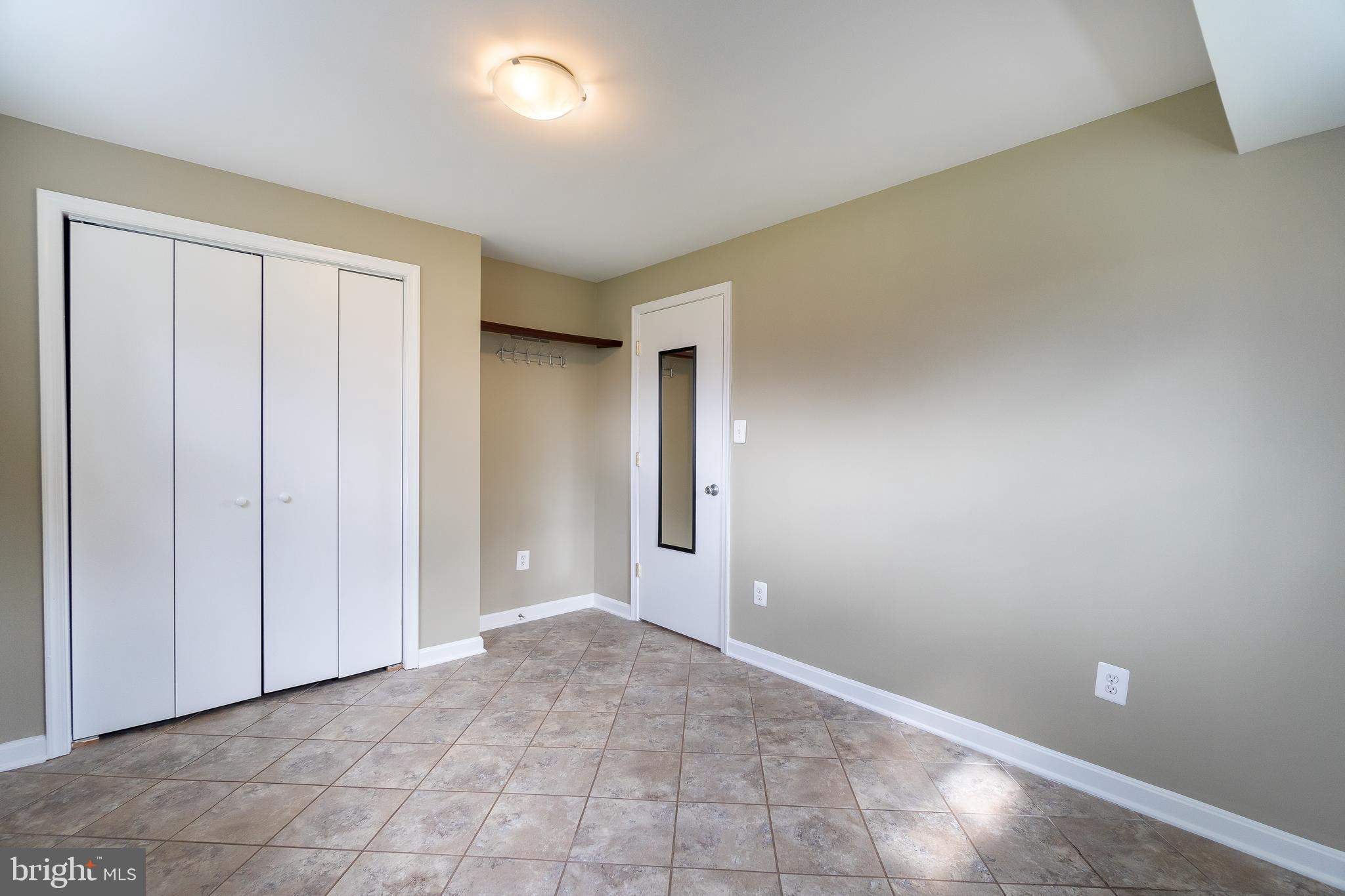 5929 Camberly Avenue Springfield, VA 22150 - Photo 21 of 36