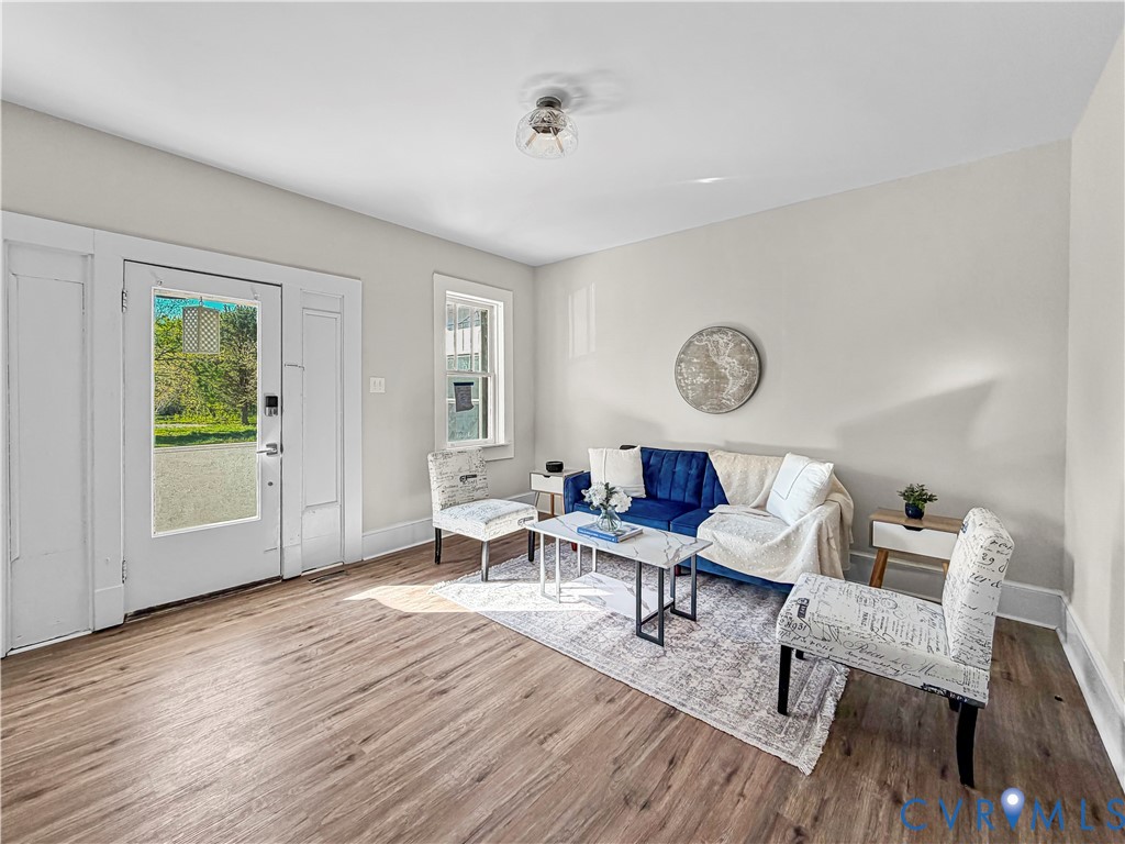 1011 Bank Street Hopewell, VA 23860 - Photo 3 of 27