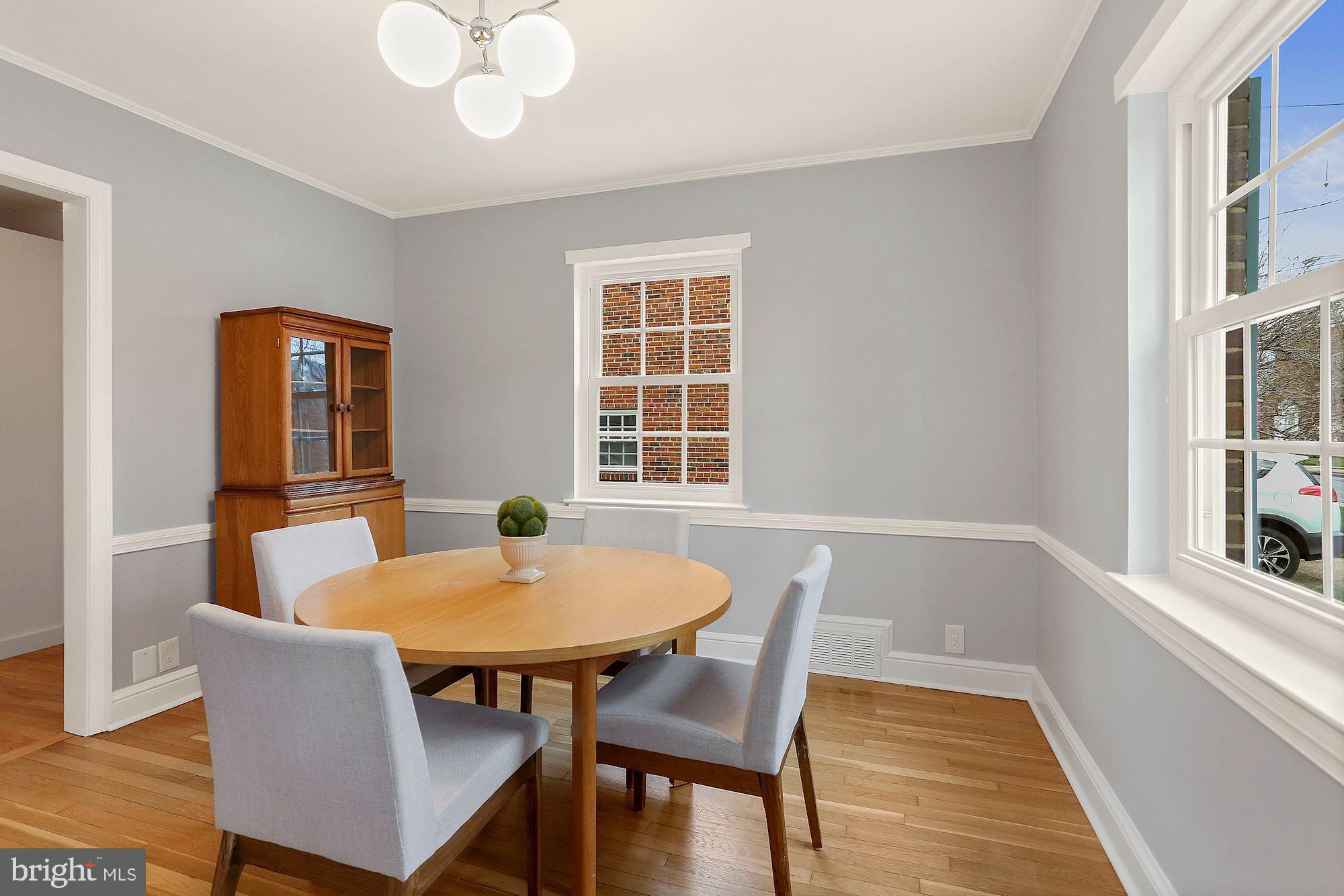 2602 Cameron Mills Road Alexandria, VA 22302 - Photo 11 of 44 Gallery Image 11
