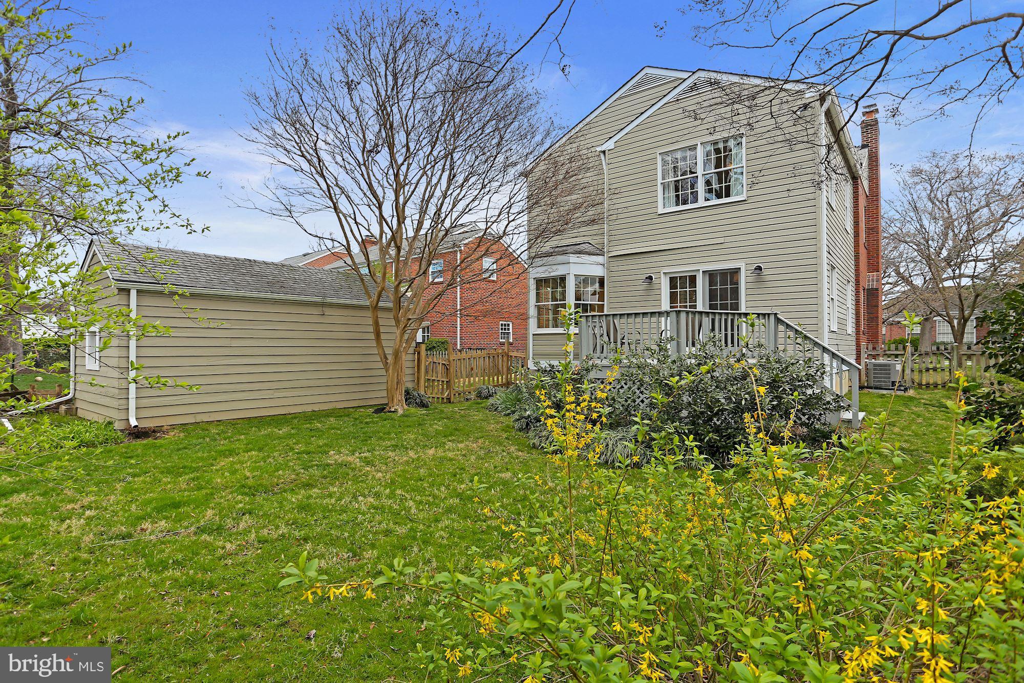 2602 Cameron Mills Road Alexandria, VA 22302 - Photo 32 of 44 Gallery Image 32