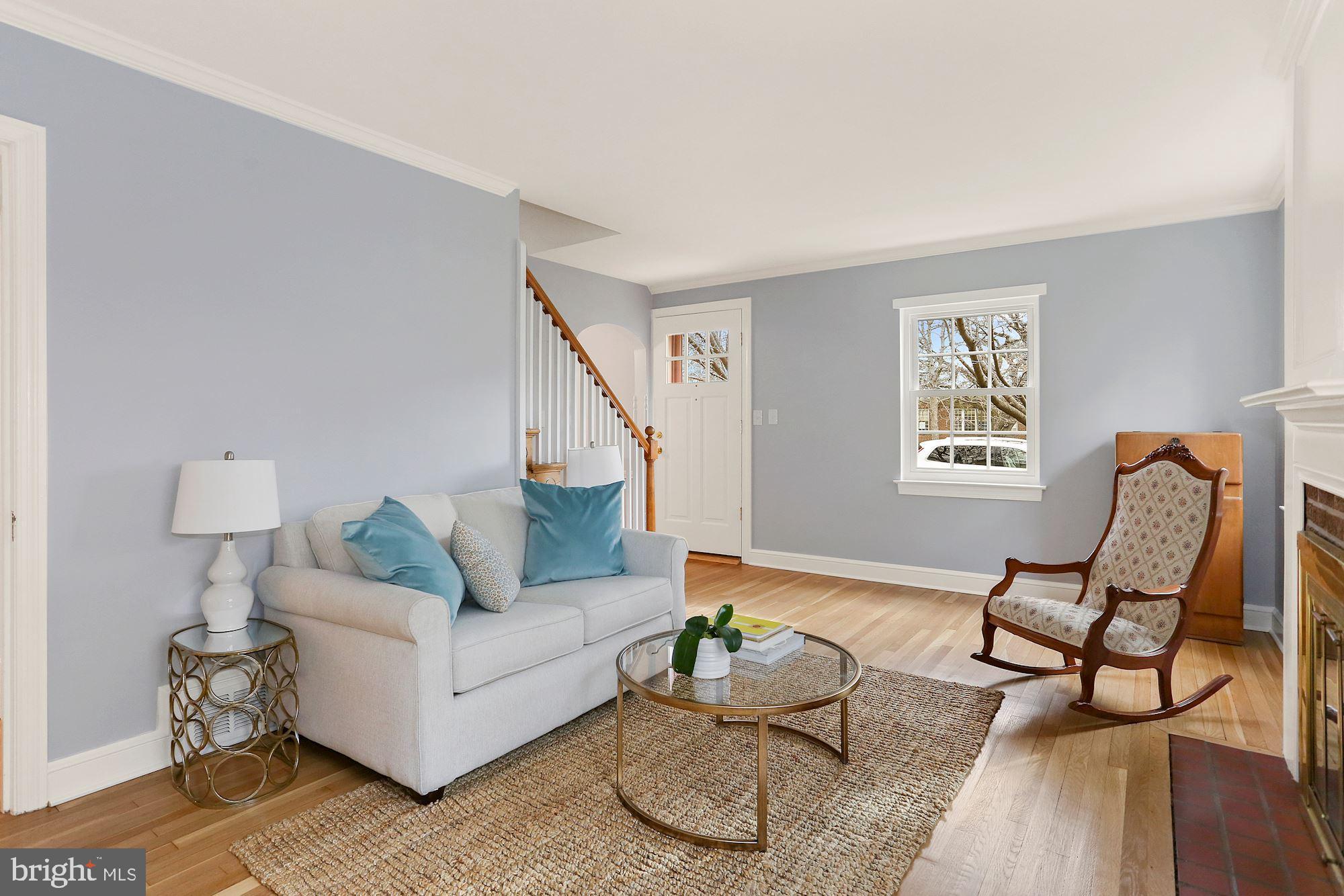 2602 Cameron Mills Road Alexandria, VA 22302 - Photo 4 of 44 Gallery Image 4