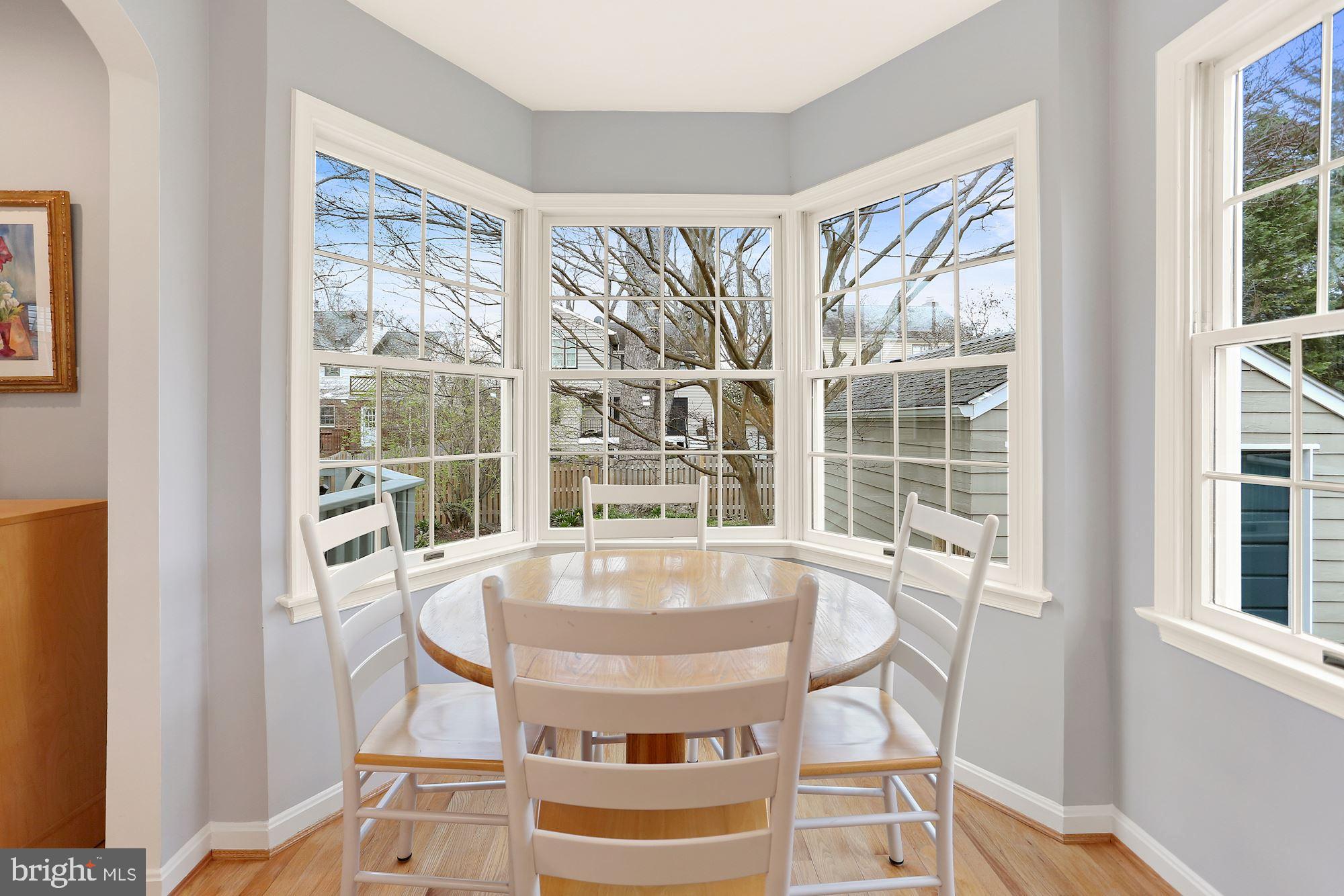 2602 Cameron Mills Road Alexandria, VA 22302 - Photo 8 of 44 Gallery Image 8