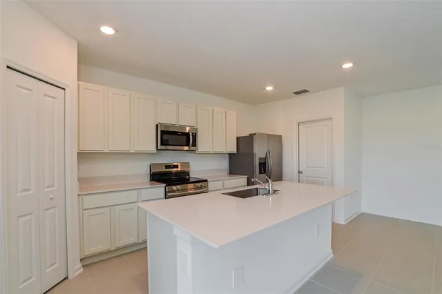 $2,045 | 4025 Old Ml Road, Haines City, FL 33844