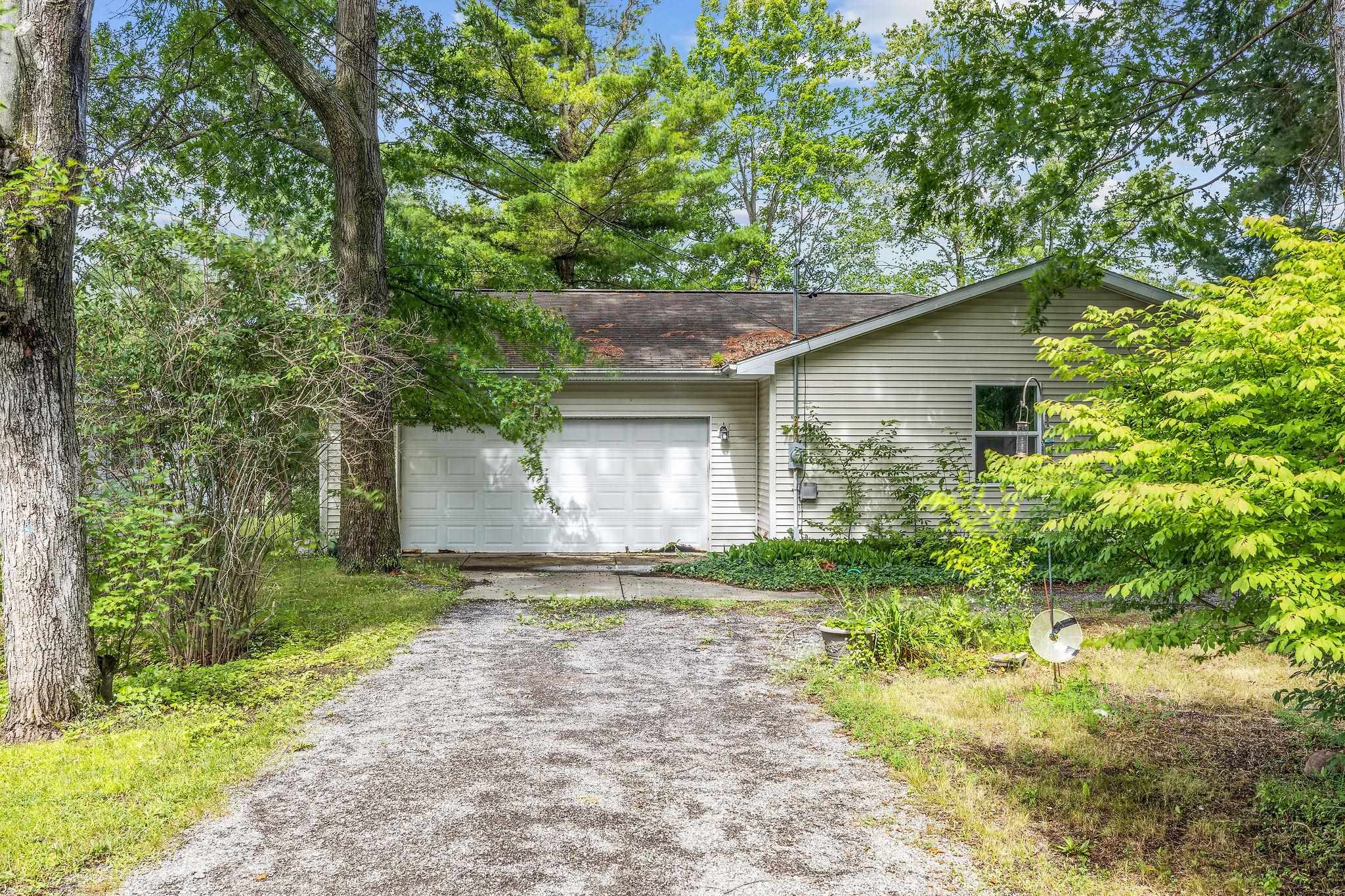 2402 South Whitney Beach Road Beaverton, MI 48612 - Photo 24 of 35