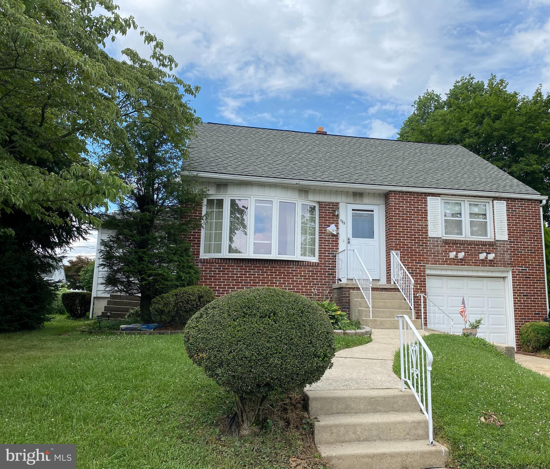 125 High Boulevard Reading, PA 19607 - Photo 1 of 28 Gallery Image 1