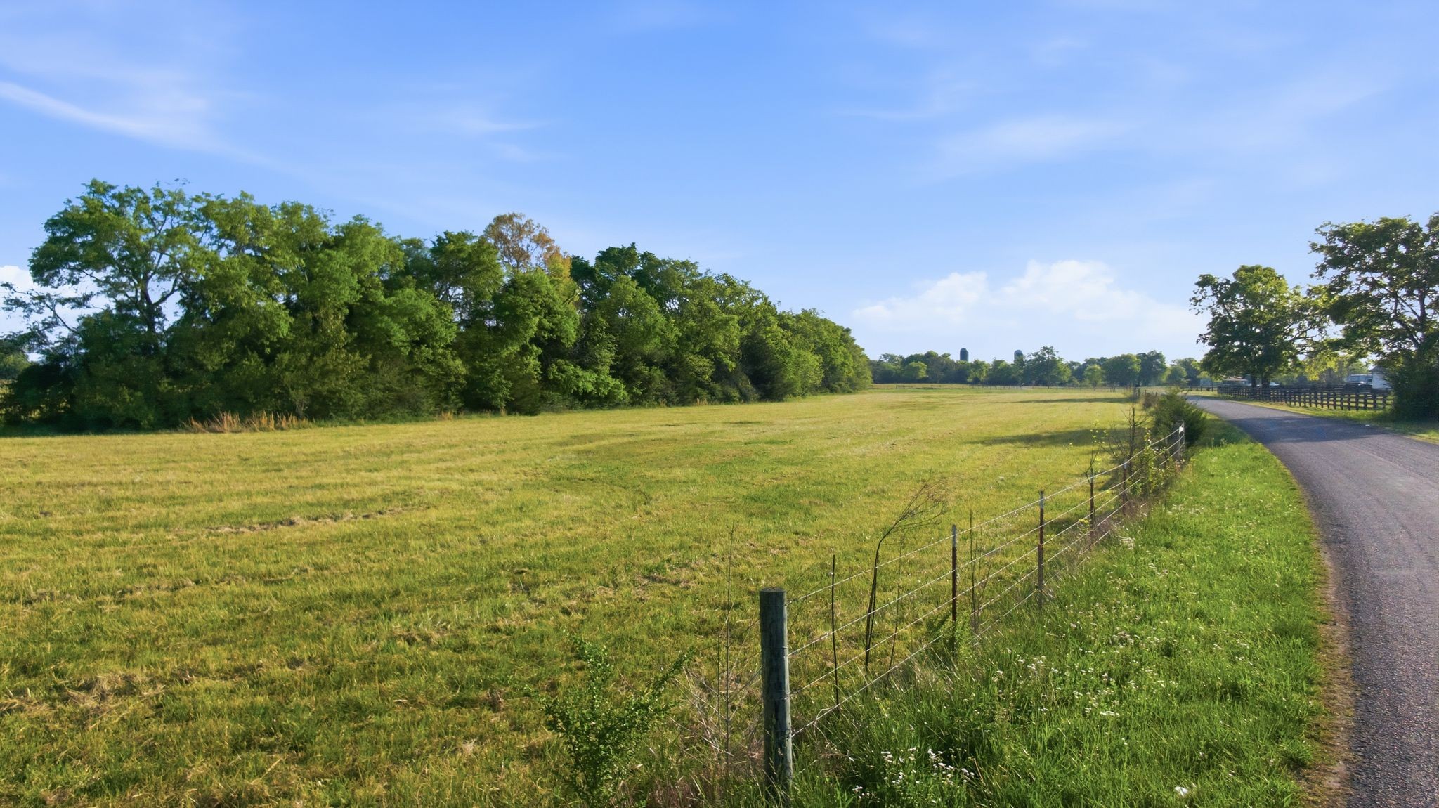 0 Cedar Grove Road Chapel Hill, TN 37034 - Photo 2 of 15 a view of an ocean and beach