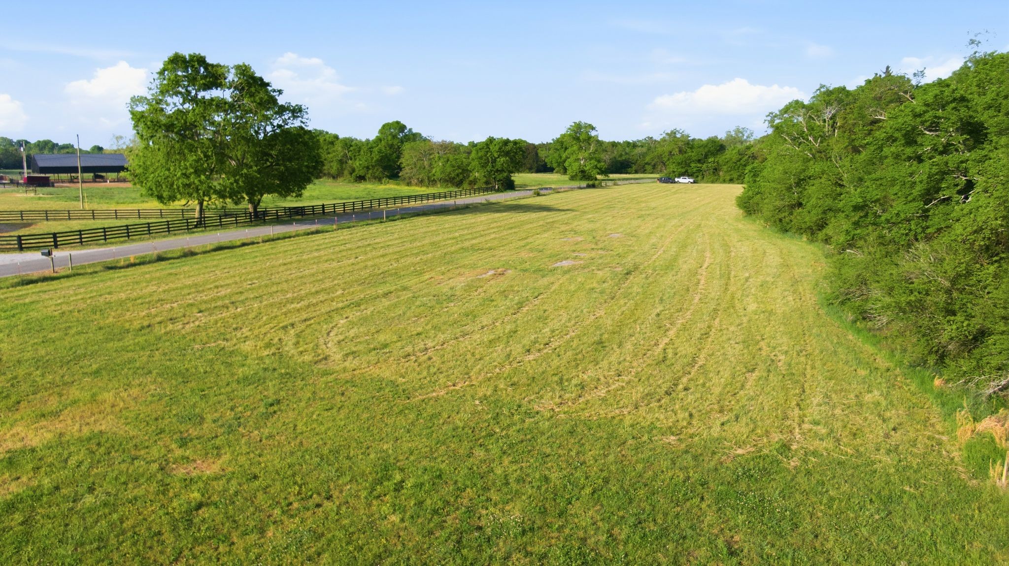 0 Cedar Grove Road Chapel Hill, TN 37034 - Photo 5 of 15 a view of an ocean from a yard