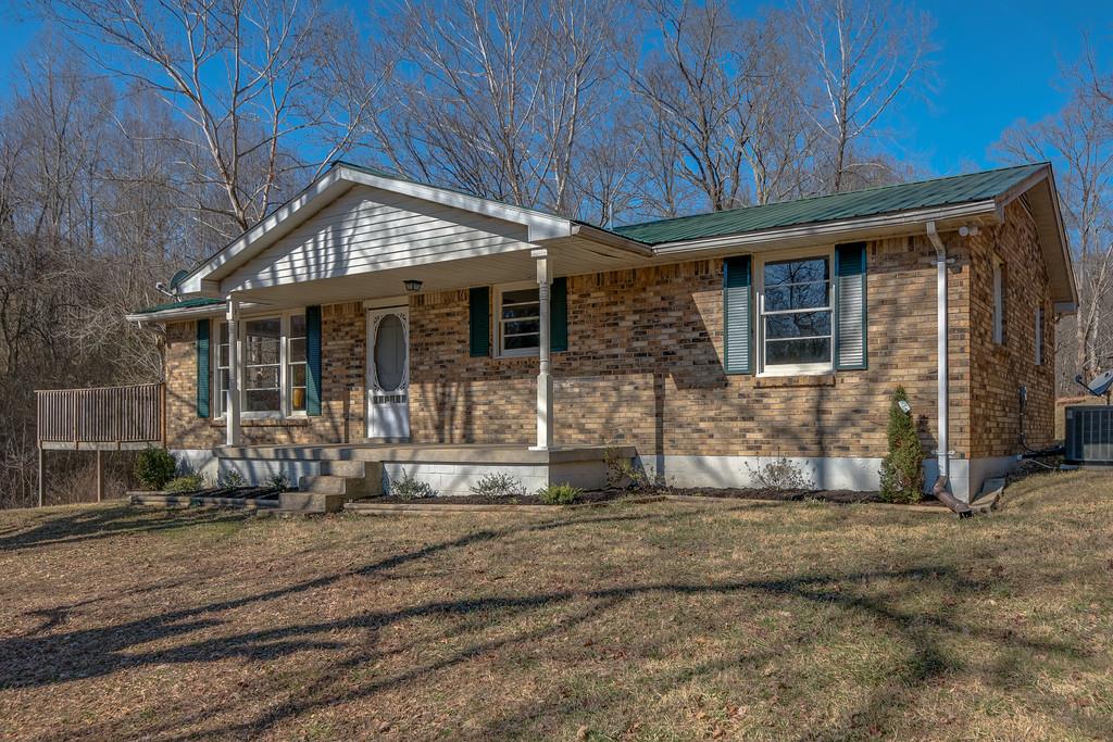 1180 County Farm Road Centerville, TN 37033 - Photo 9 of 28 Gallery Image 9